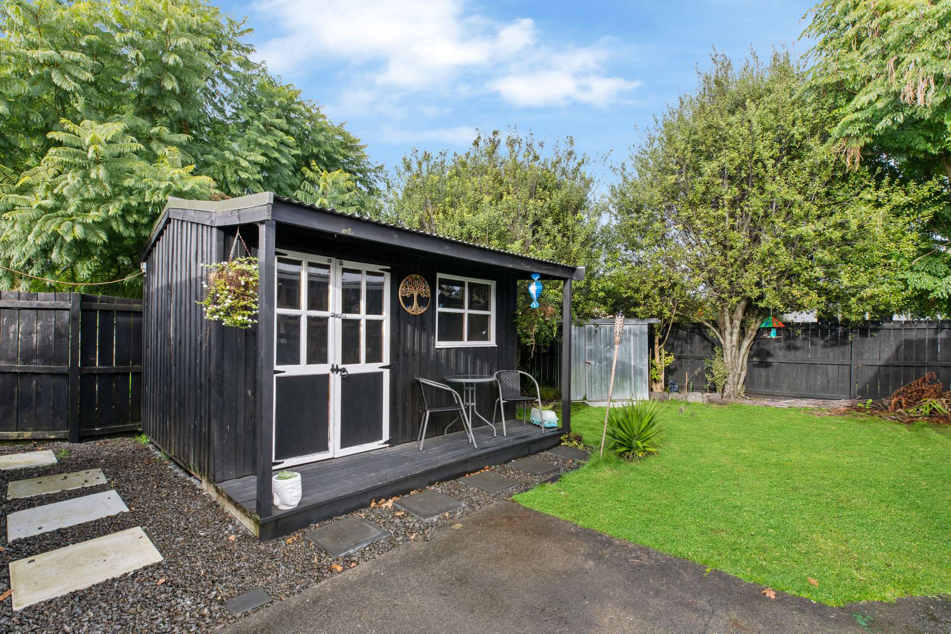 Classic Kiwi Bungalow… Arizto