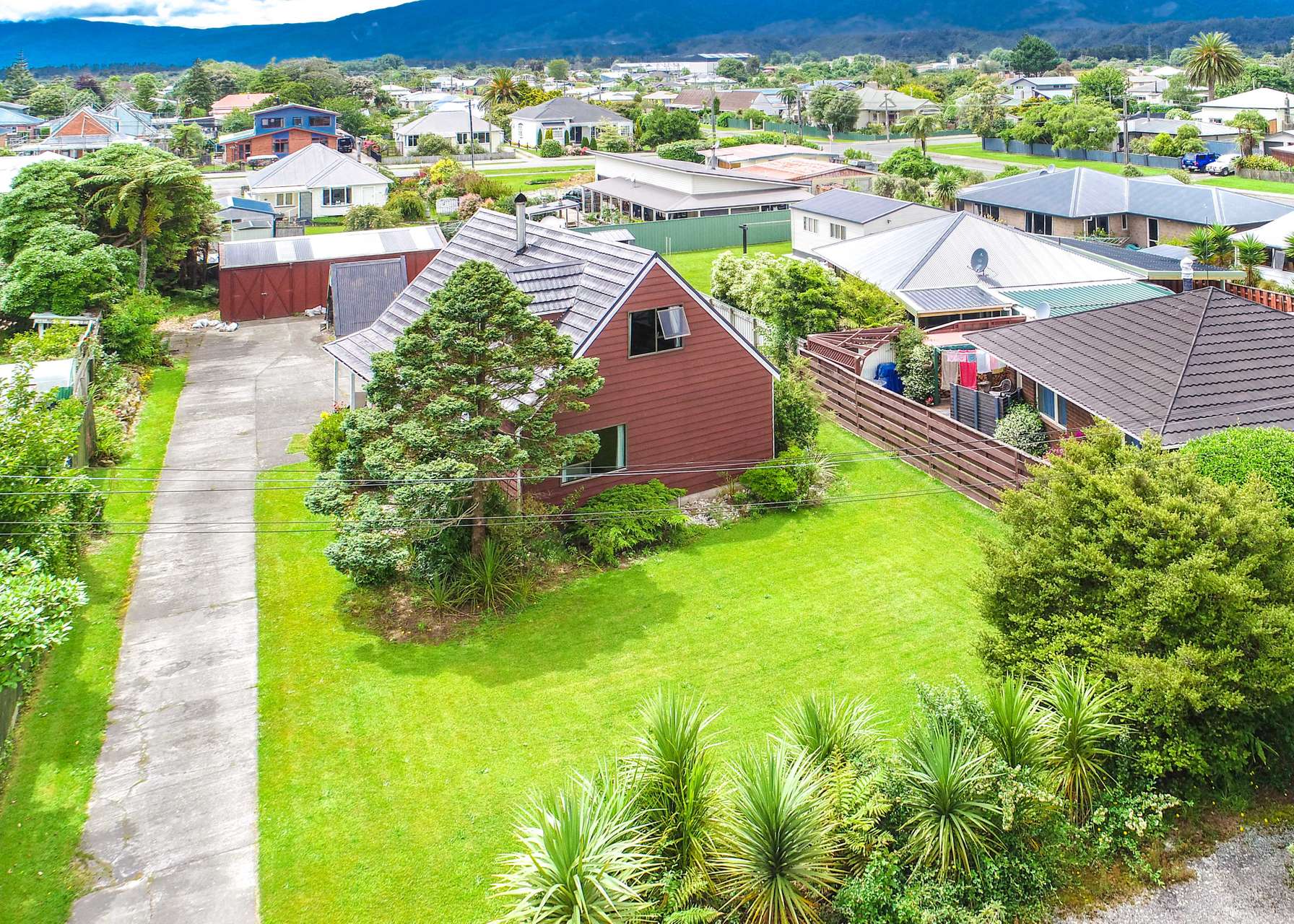 AFrame Charm in Westport! Arizto