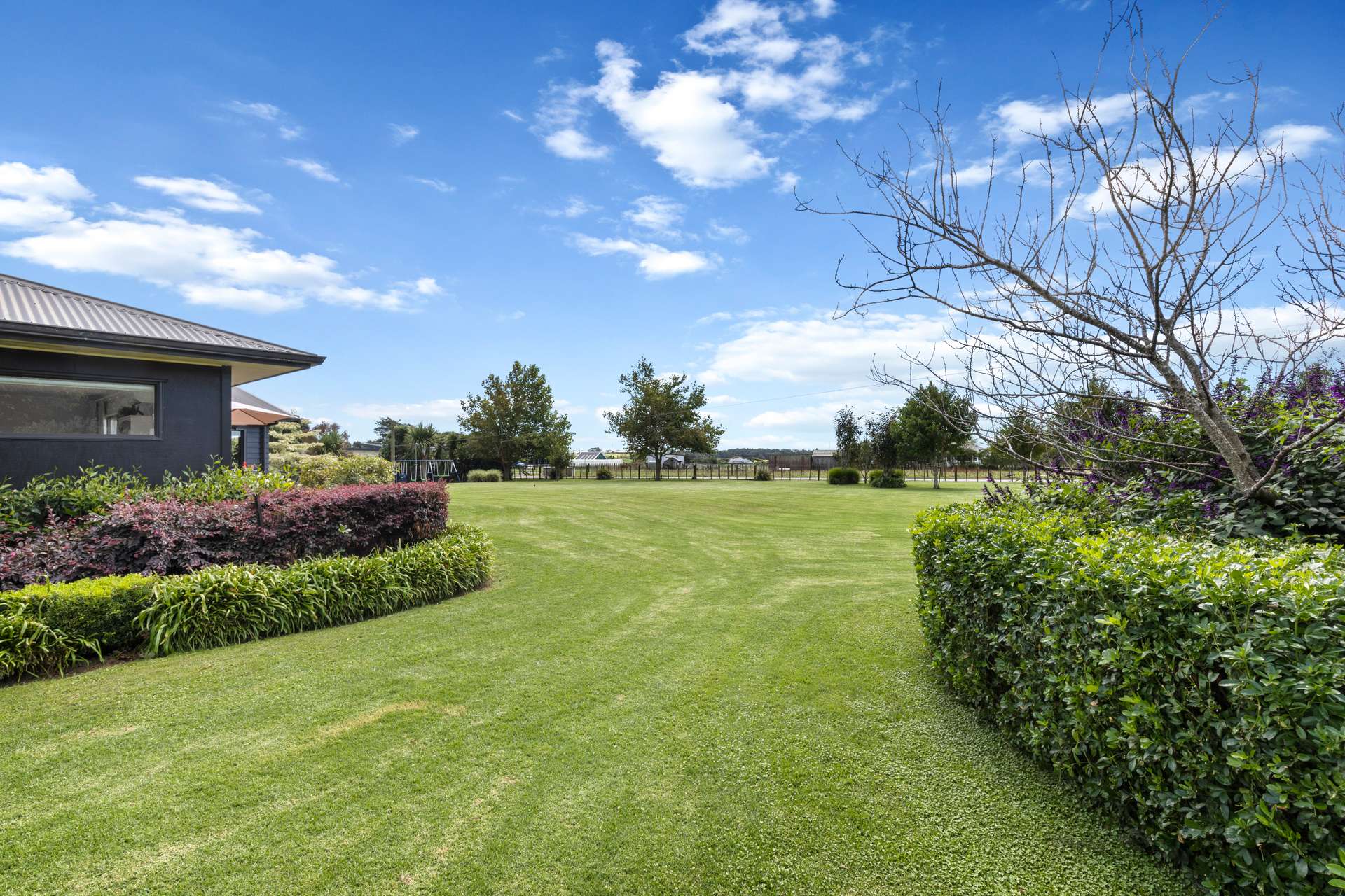 Luxury Lifestyle in Lepperton Arizto