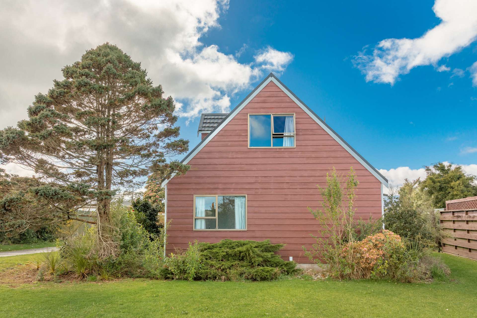 AFrame Charm in Westport! Arizto