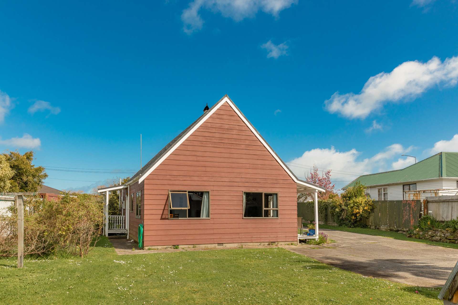 AFrame Charm in Westport! Arizto