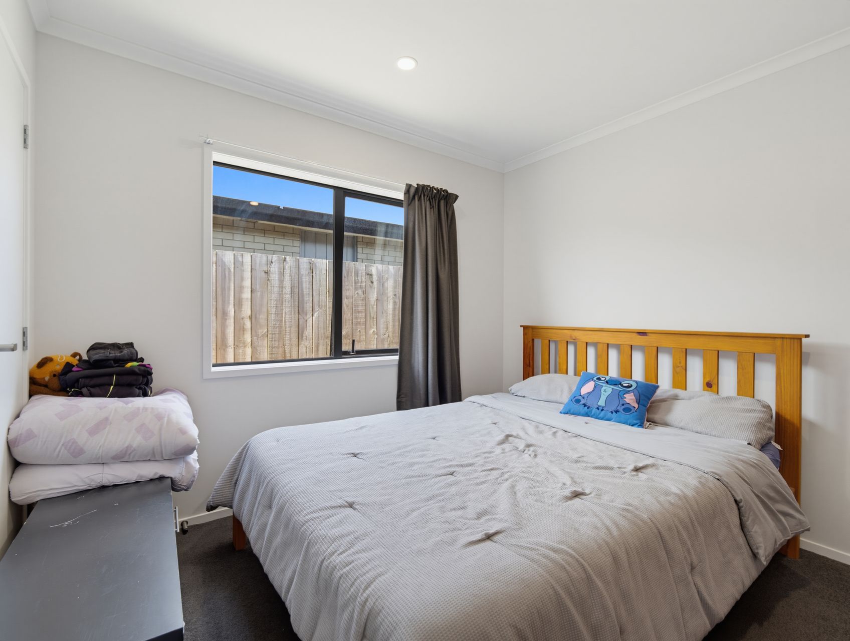 Sunlit Living with Easy-Care Appeal. 5